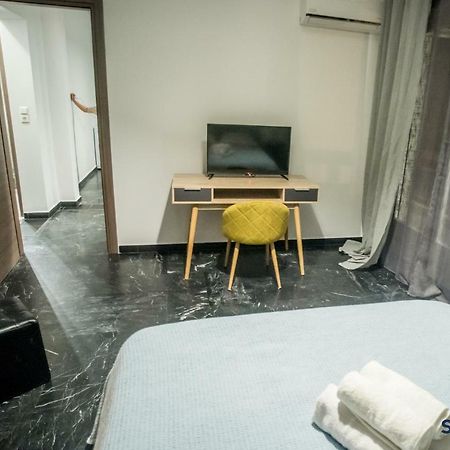 Explore Greece From Bright City Centre Apartment Chalkís Esterno foto