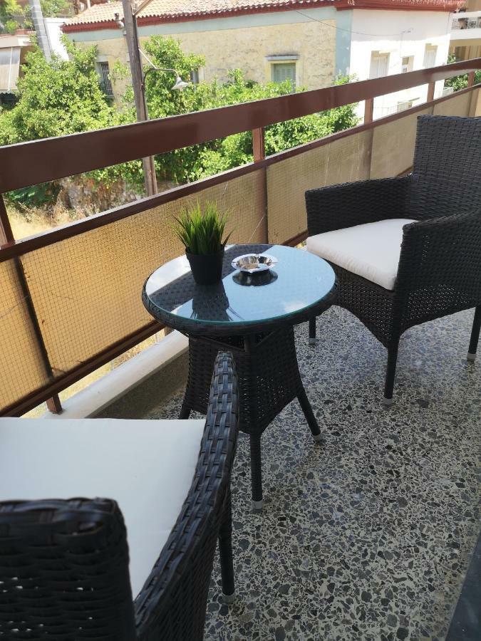 Explore Greece From Bright City Centre Apartment Chalkís Esterno foto